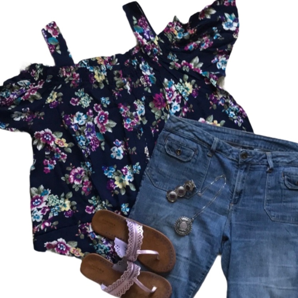 Woman Within Adjustable Cold shoulder Floral Navy blue blouse top button front - Picture 4 of 11